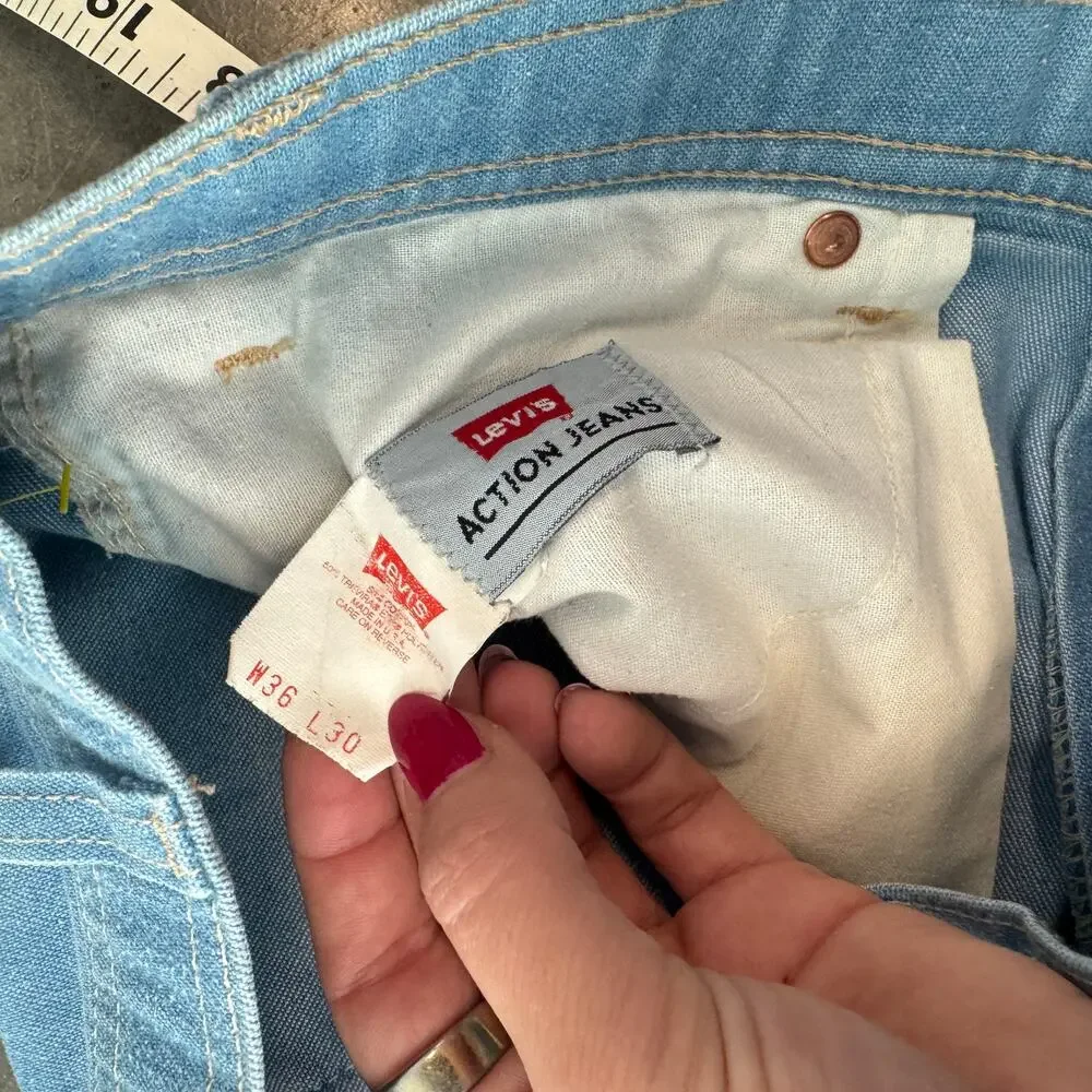 Vintage 70s 80s Levi Action Jeans Mens 36x30 Blue Chambray Straight Cowboy